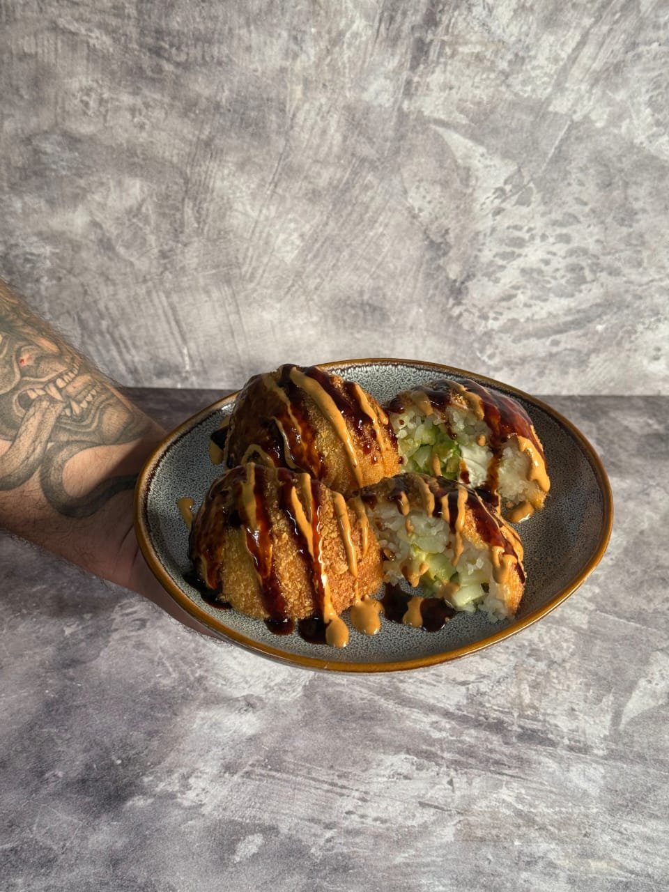 SUSHI BALL
